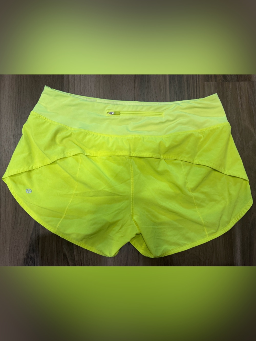 Lululemon Speed up Neon Yellow Shorts- size 12 - Picture 2 of 3